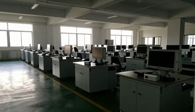 应用技术开发中性能与适用条件的协同优化